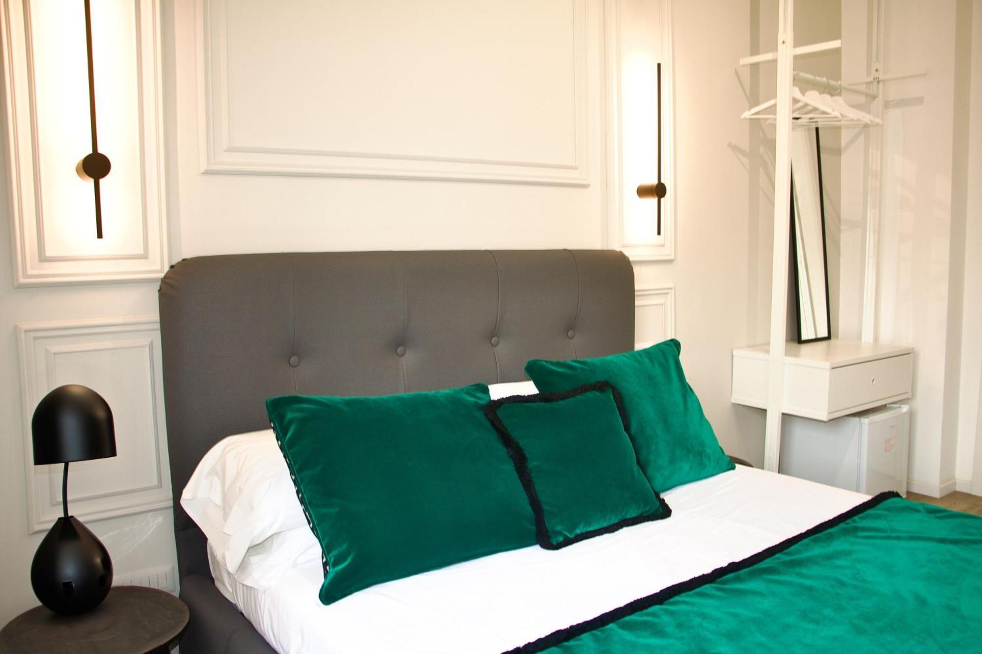 Xcross Suites Basilica San Paolo Рим Екстериор снимка